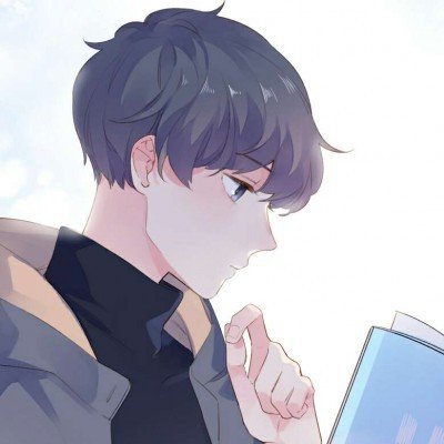 学校回应家长烈日下隔栅栏送餐